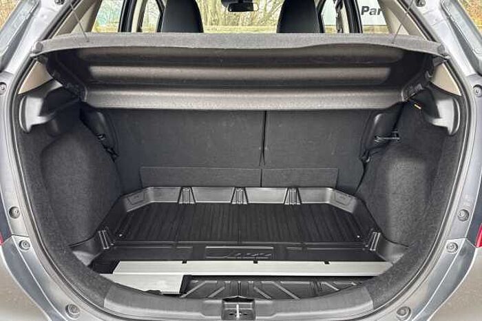 Honda Jazz 1.3 i-VTEC SE Navi CVT 