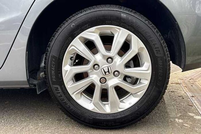 Honda Jazz 1.3 i-VTEC SE Navi CVT 