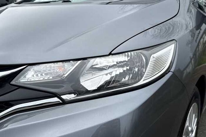 Honda Jazz 1.3 i-VTEC SE Navi CVT 