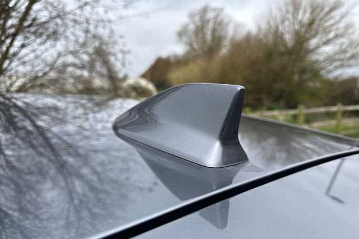 Honda Jazz 1.3 i-VTEC SE Navi CVT 