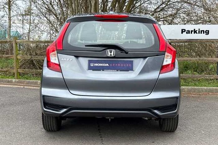 Honda Jazz 1.3 i-VTEC SE Navi CVT 