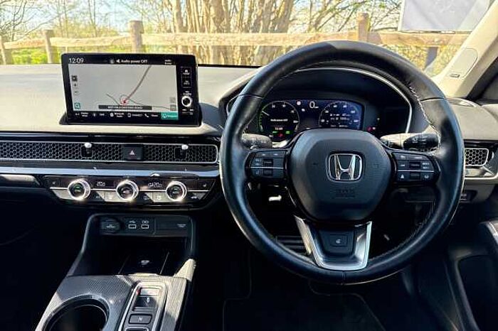 Honda Civic Hybrid 2.0 eHEV Advance eCVT 