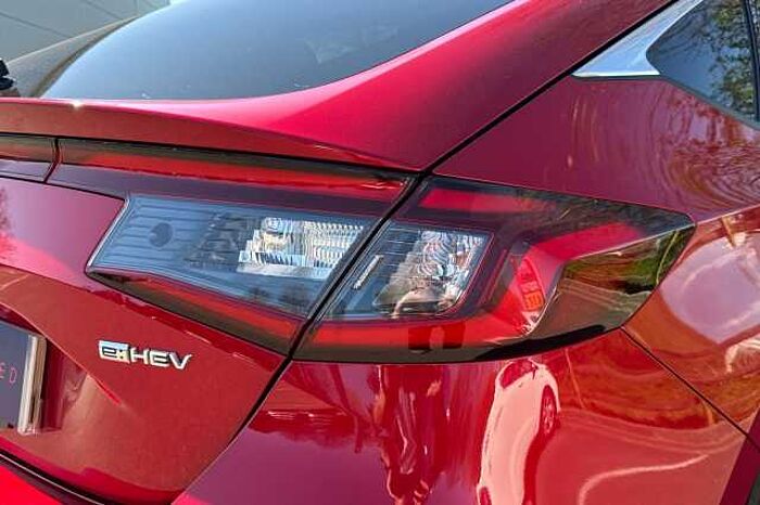 Honda Civic Hybrid 2.0 eHEV Advance eCVT 