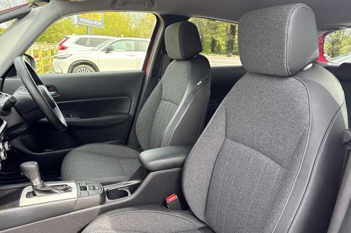 Honda Jazz Hybrid 1.5 i-MMD Advance eCVT 