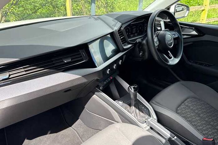 Audi A1 Sportback 30 TFSI Sport 5dr S Tronic 