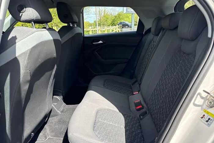 Audi A1 Sportback 30 TFSI Sport 5dr S Tronic 