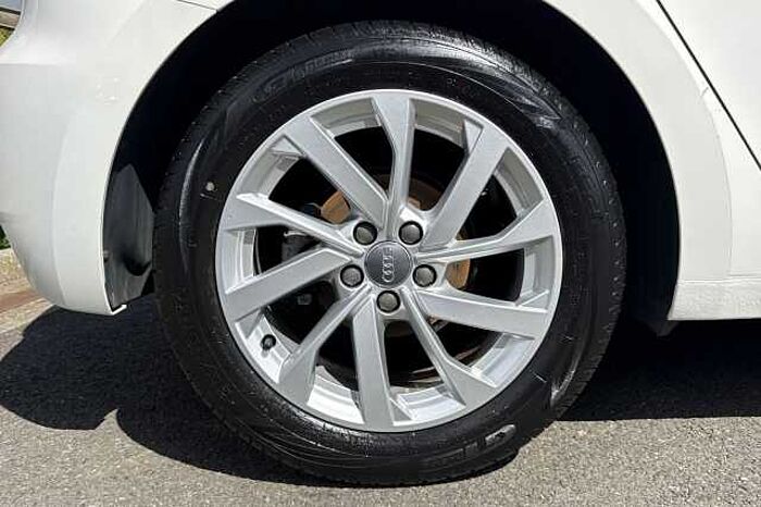Audi A1 Sportback 30 TFSI Sport 5dr S Tronic 