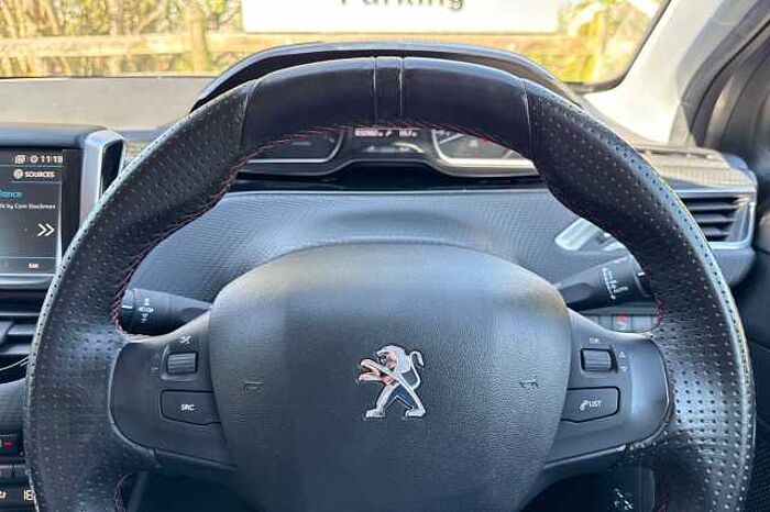 Peugeot 208 1.2 PureTech 110 GT Line 5dr Manual 