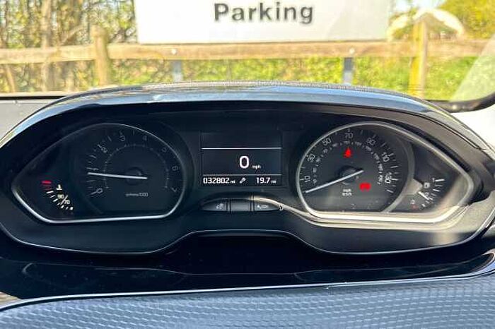 Peugeot 208 1.2 PureTech 110 GT Line 5dr Manual 