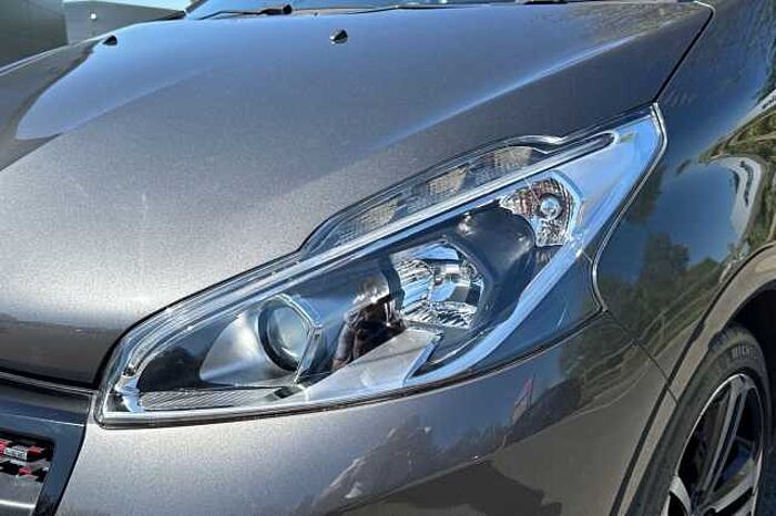Peugeot 208 1.2 PureTech 110 GT Line 5dr Manual 