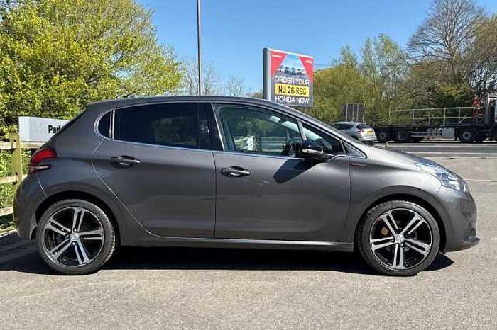 Peugeot 208 1.2 PureTech 110 GT Line 5dr Manual 