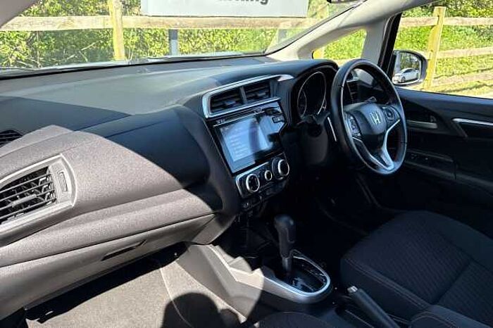 Honda Jazz 1.5 i-VTEC Sport CVT 