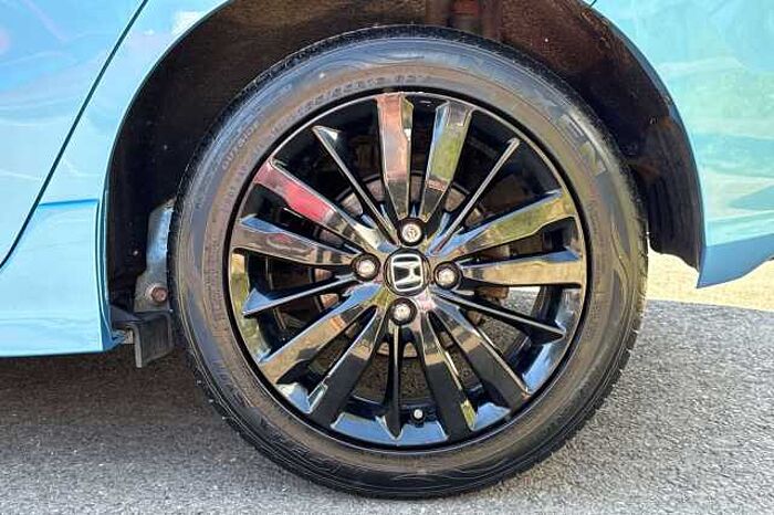 Honda Jazz 1.5 i-VTEC Sport CVT 
