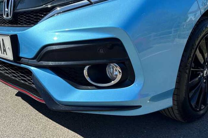 Honda Jazz 1.5 i-VTEC Sport CVT 