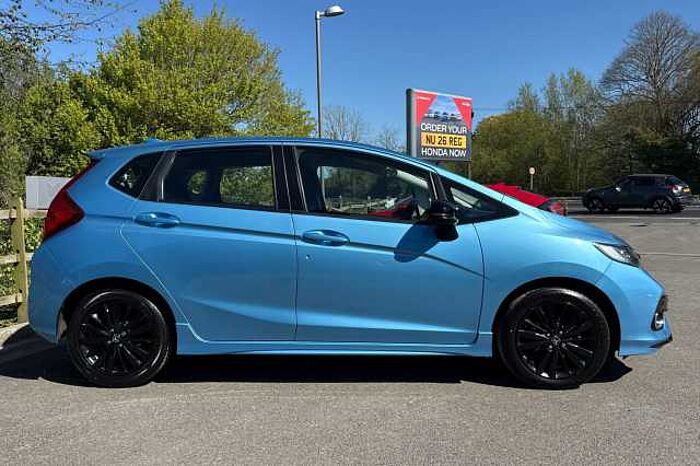 Honda Jazz 1.5 i-VTEC Sport CVT 