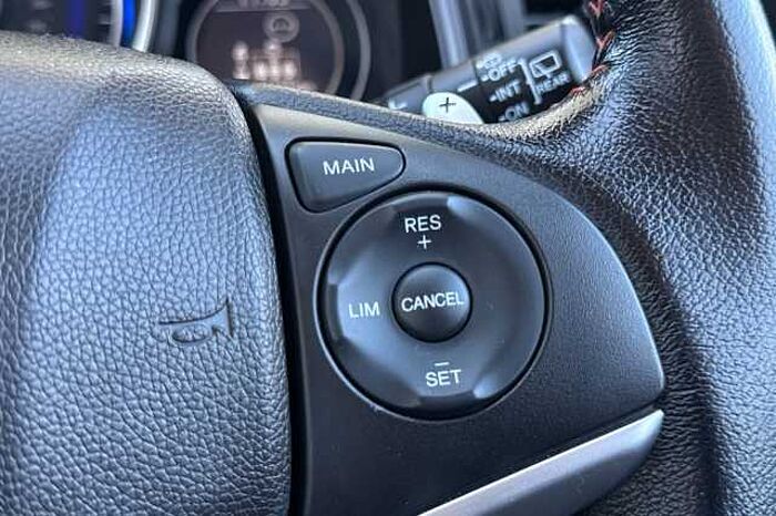 Honda Jazz 1.5 i-VTEC Sport CVT 