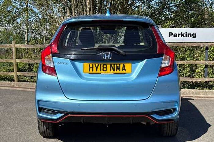 Honda Jazz 1.5 i-VTEC Sport CVT 