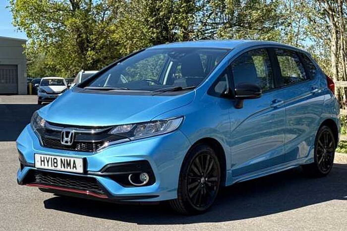 Honda Jazz 1.5 i-VTEC Sport CVT 