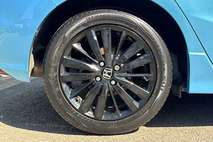 Honda Jazz 1.5 i-VTEC Sport CVT 