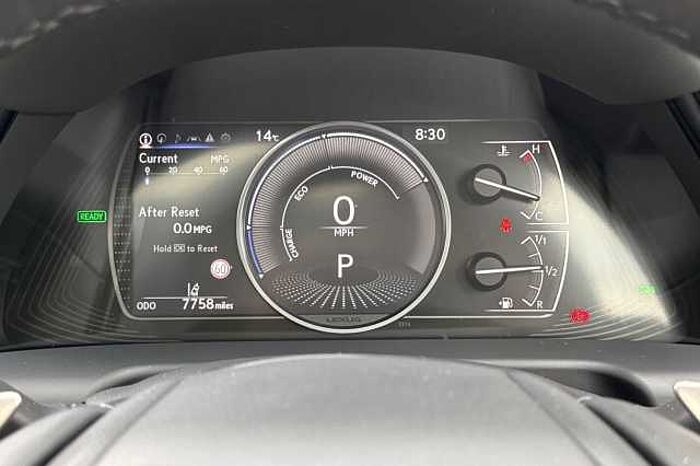 Lexus ES 300 300h 2.5 4dr CVT 