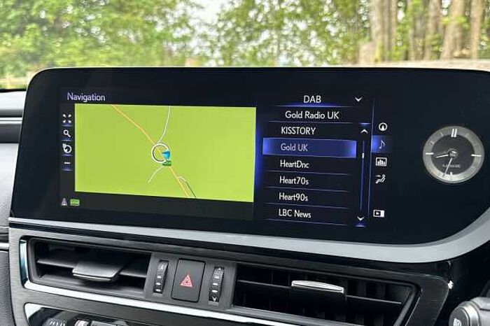 Lexus ES 300 300h 2.5 4dr CVT 