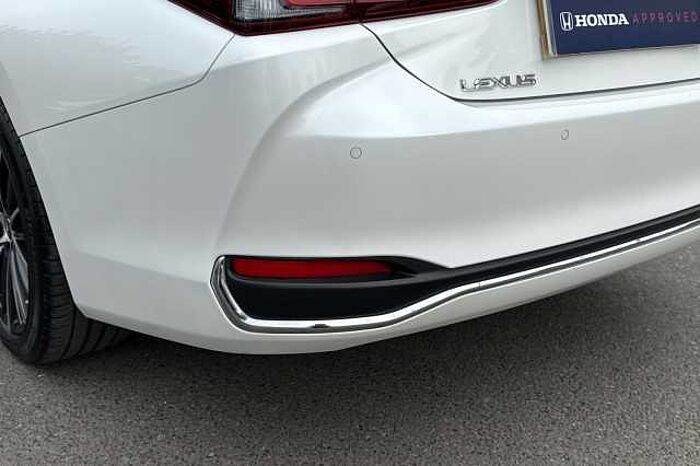 Lexus ES 300 300h 2.5 4dr CVT 