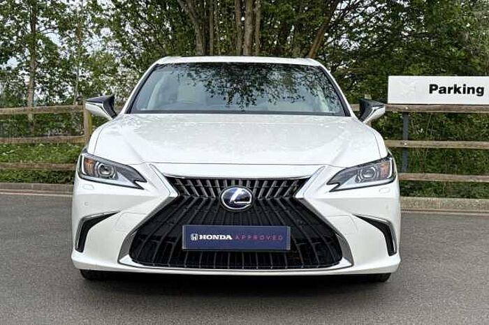 Lexus ES 300 300h 2.5 4dr CVT 