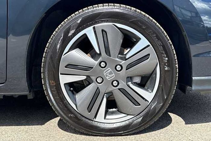 Honda Jazz Hybrid 1.5 i-MMD Advance eCVT 