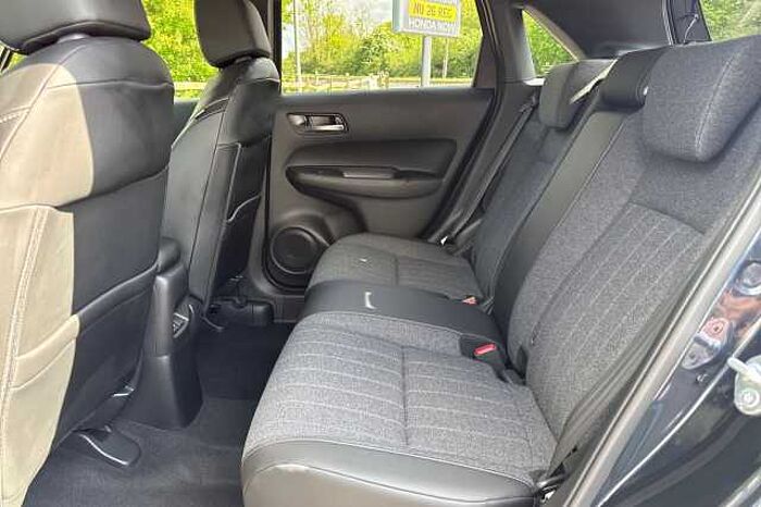 Honda Jazz Hybrid 1.5 i-MMD Advance eCVT 