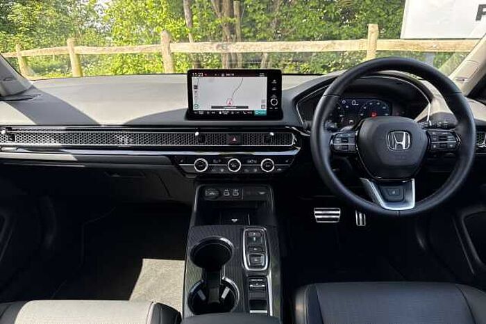 Honda Civic Hybrid 2.0 eHEV Advance eCVT 