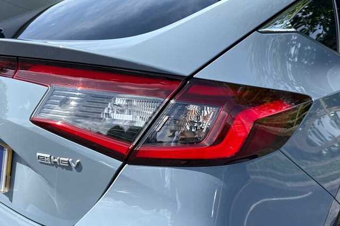 Honda Civic Hybrid 2.0 eHEV Advance eCVT 
