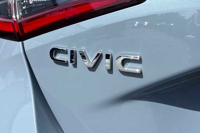 Honda Civic Hybrid 2.0 eHEV Advance eCVT 