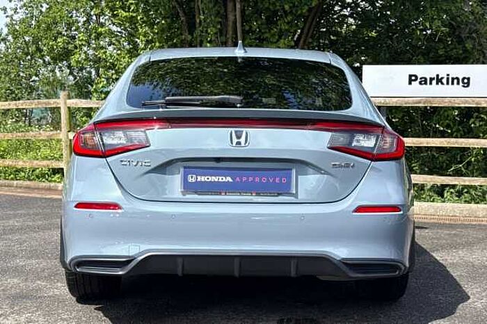 Honda Civic Hybrid 2.0 eHEV Advance eCVT 