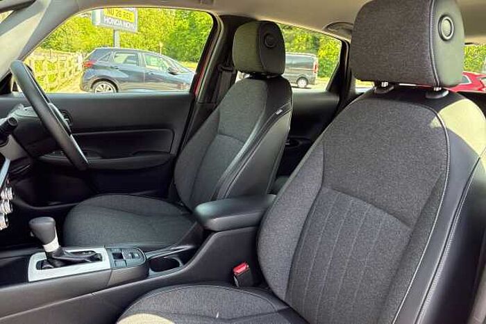 Honda Jazz Hybrid 1.5 i-MMD SR eCVT 