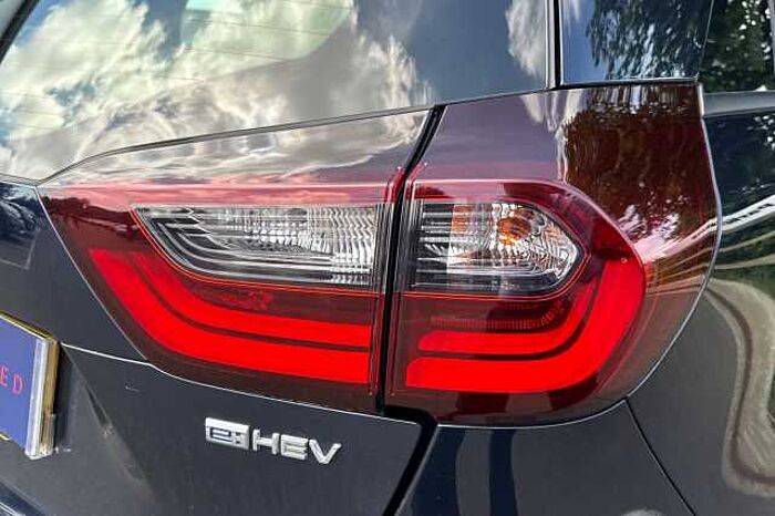 Honda Jazz Hybrid 1.5 i-MMD SR eCVT 