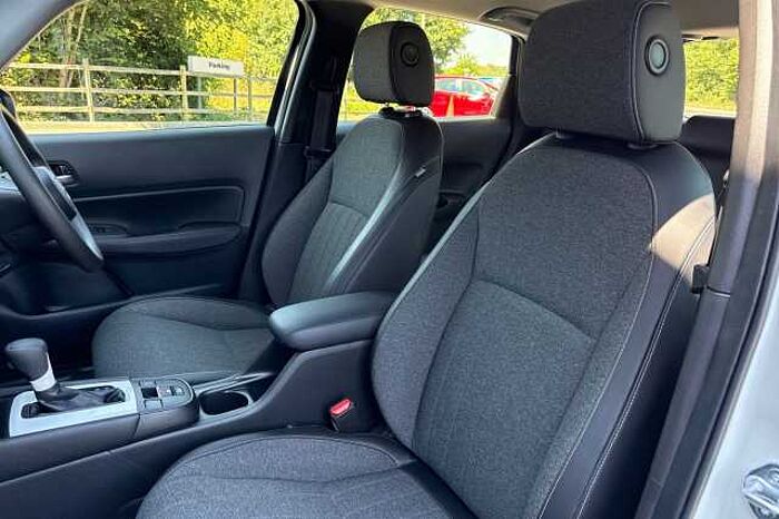 Honda Jazz Hybrid 1.5 i-MMD SR eCVT 