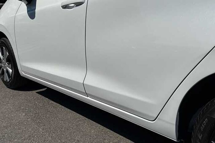 Honda Jazz Hybrid 1.5 i-MMD SR eCVT 
