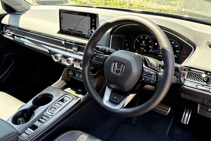 Honda Civic Hybrid 2.0 eHEV Advance eCVT 