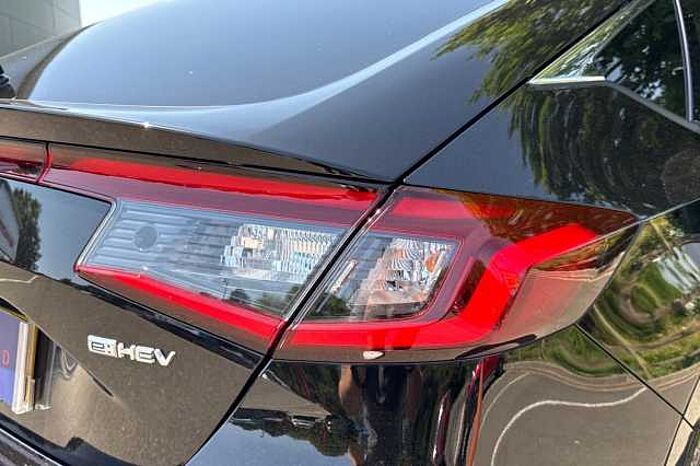 Honda Civic Hybrid 2.0 eHEV Advance eCVT 