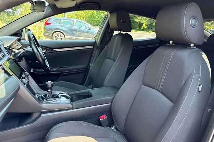 Honda Civic 1.5 VTEC Turbo Sport Manual 