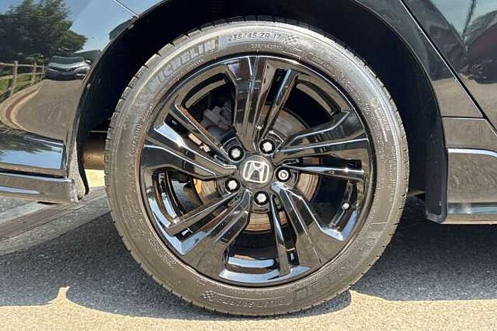 Honda Civic 1.5 VTEC Turbo Sport Manual 