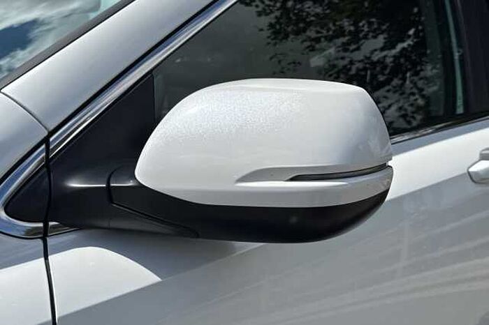 Honda CR-V Hybrid 2.0 i-MMD SR AWD eCVT 