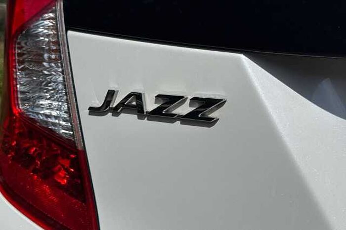 Honda Jazz 1.3 i-VTEC EX Navi CVT 