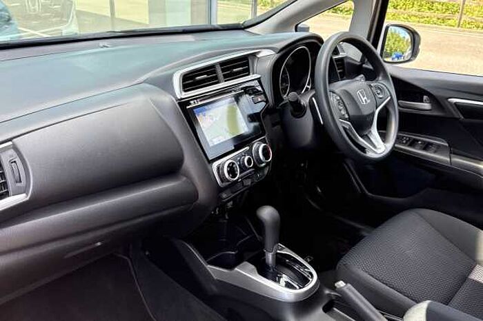Honda Jazz 1.3 i-VTEC SE Navi CVT 