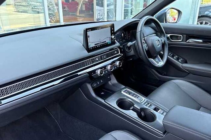 Honda Civic Hybrid 2.0 eHEV Advance eCVT 