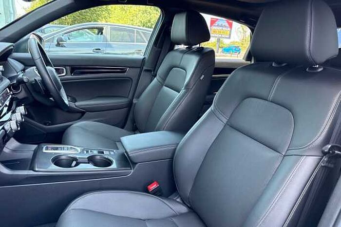 Honda Civic Hybrid 2.0 eHEV Advance eCVT 