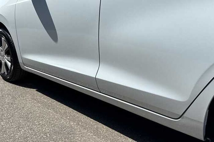 Honda Jazz Hybrid 1.5 i-MMD Elegance eCVT 