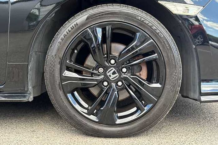 Honda Civic 1.5 VTEC Turbo Sport Manual 