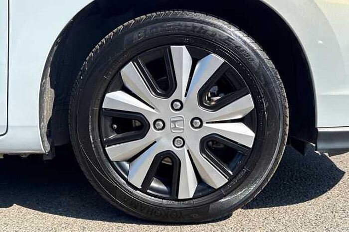 Honda Jazz Hybrid 1.5 i-MMD Elegance eCVT 