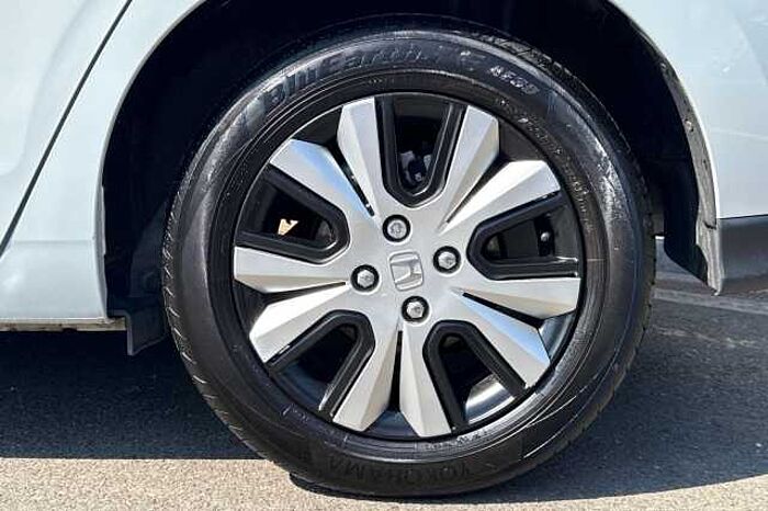 Honda Jazz Hybrid 1.5 i-MMD Elegance eCVT 
